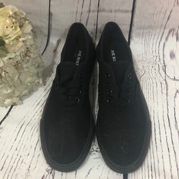 Joe Boxer Zahara‎ all black canvas lace up sneakers - Picture 2 of 5